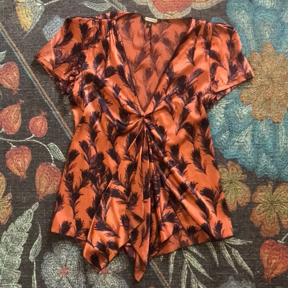 Unique feminine silk top Peacock feathers rust dark navy (black (?)Size P fits S